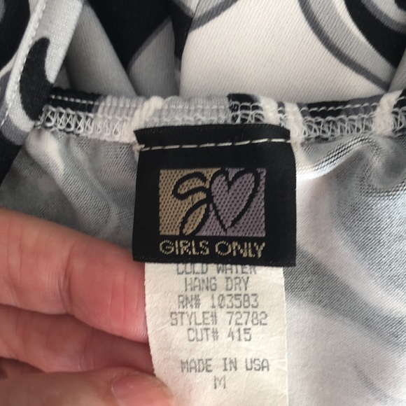 Girls Only Y2K wrap dress with asymmetrical hem and round attached necklace. - Picture 3 of 5